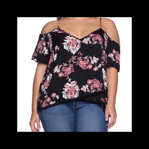 ➕ Floral Top - Picture 2 of 6